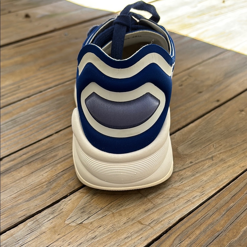 CHANEL Blue and White Sneakers - Picture 2 of 4